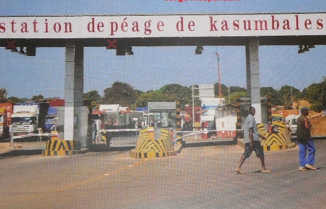Kasumbalesa : L’Udps Bilanga se défend d’entretenir la contrebande à la frontière et pointe du doigt les services de sécurité (CongoForum)